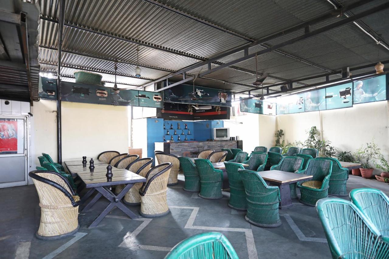Flagship 10282 Hotel Rishi ชัยปุระ ภายนอก รูปภาพ